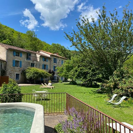 Nabat Le Haut, Chambre Et Table D'Hotes Courniou Bagian luar foto