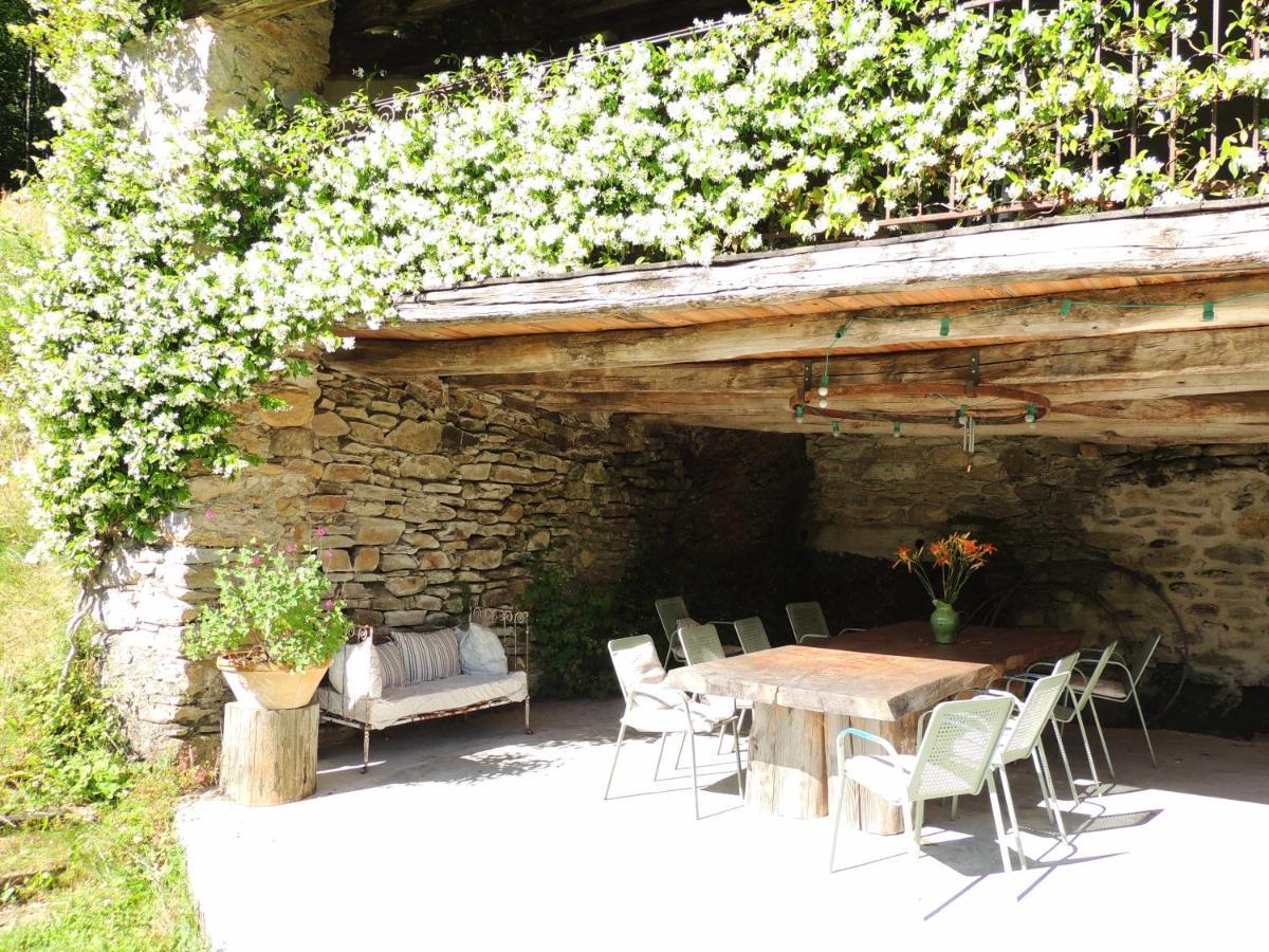 Nabat Le Haut, Chambre Et Table D'Hotes Courniou Bagian luar foto
