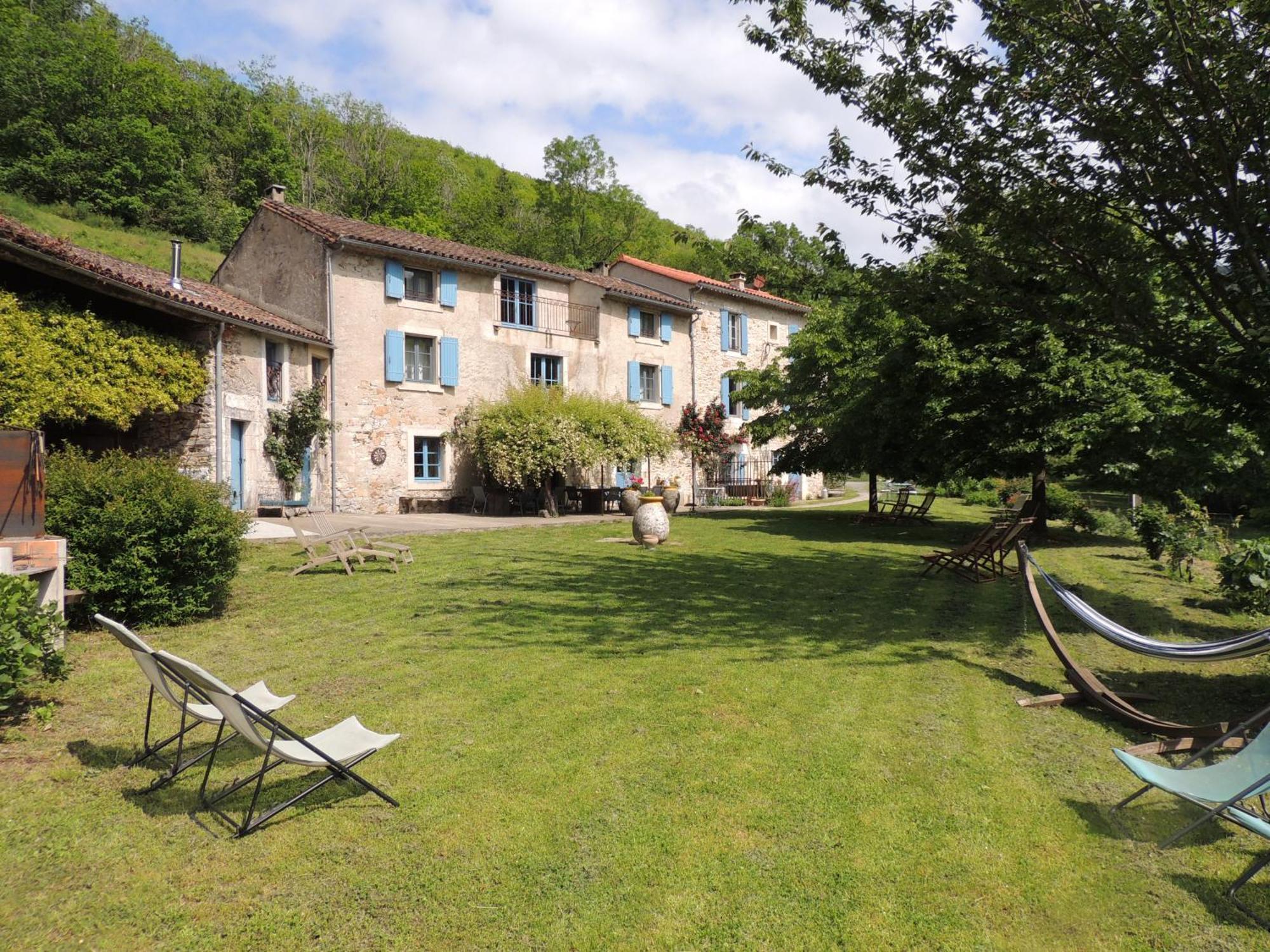 Nabat Le Haut, Chambre Et Table D'Hotes Courniou Bagian luar foto