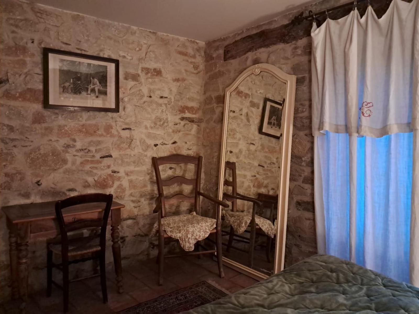 Nabat Le Haut, Chambre Et Table D'Hotes Courniou Bagian luar foto